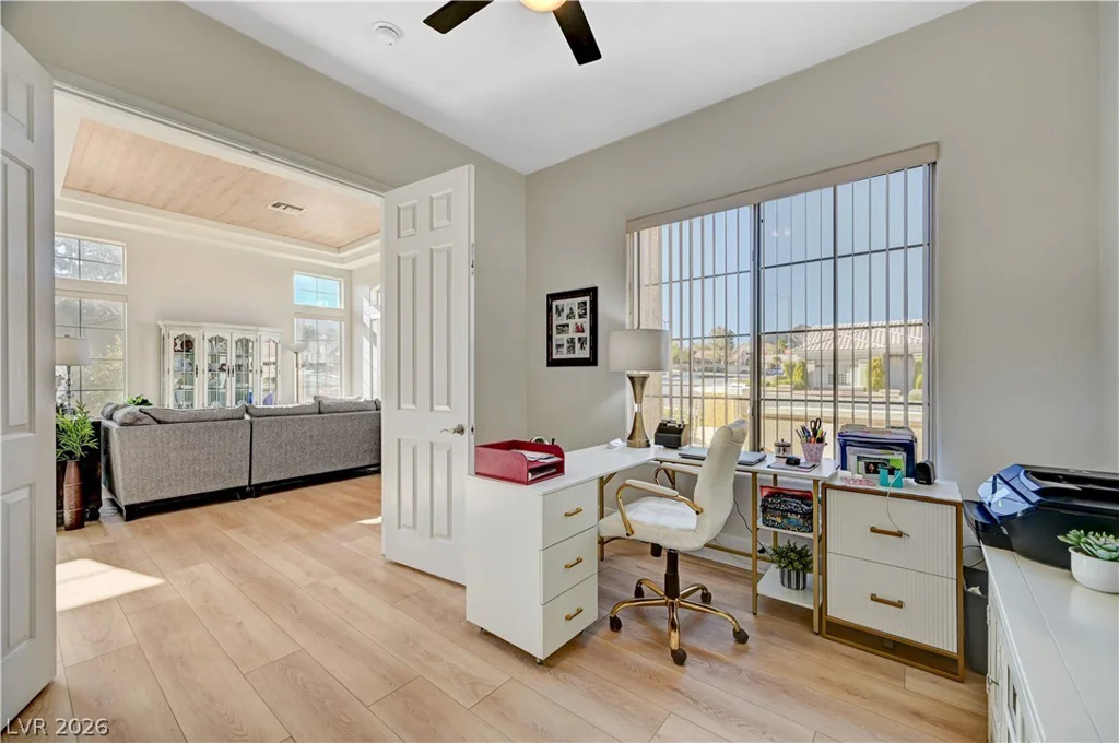 10613 Sky Meadows, Las Vegas, NV 89134