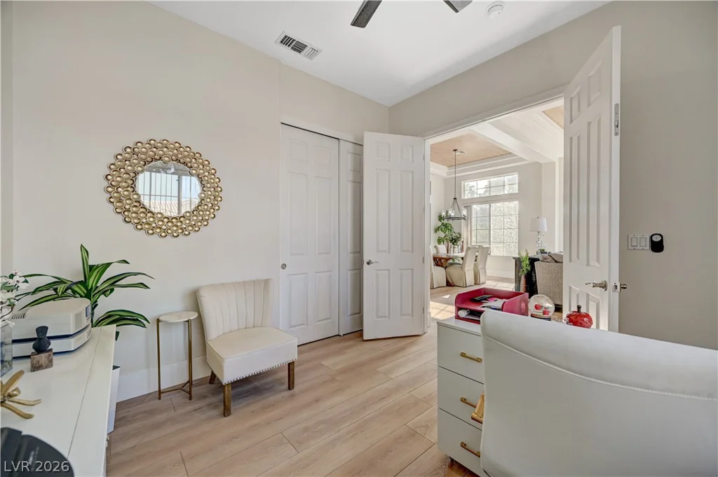 10613 Sky Meadows, Las Vegas, NV 89134