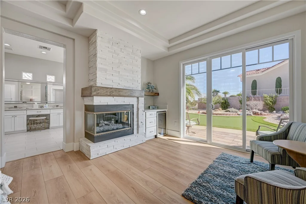 10613 Sky Meadows, Las Vegas, NV 89134