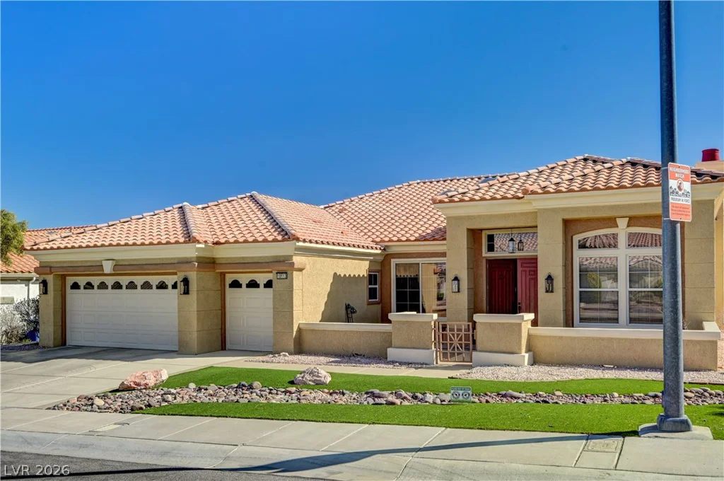 10613 Sky Meadows, Las Vegas, NV 89134