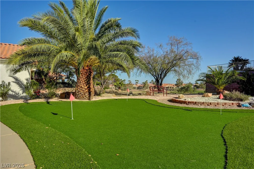 10613 Sky Meadows, Las Vegas, NV 89134