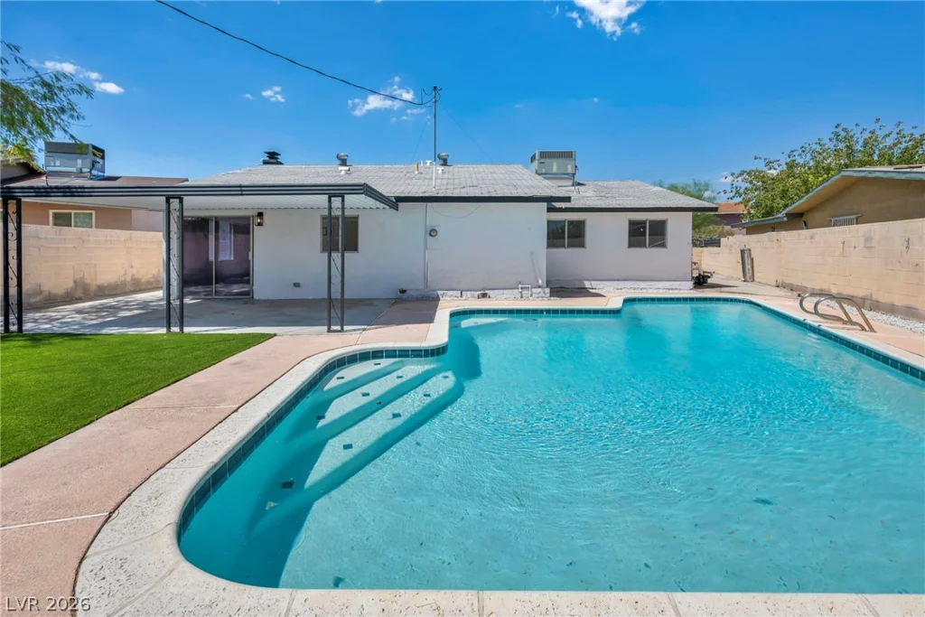 4805 Terra Linda, Las Vegas, NV 89120