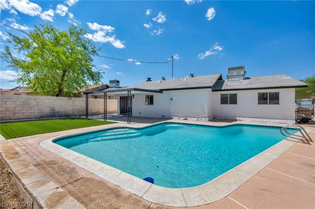 4805 Terra Linda, Las Vegas, NV 89120