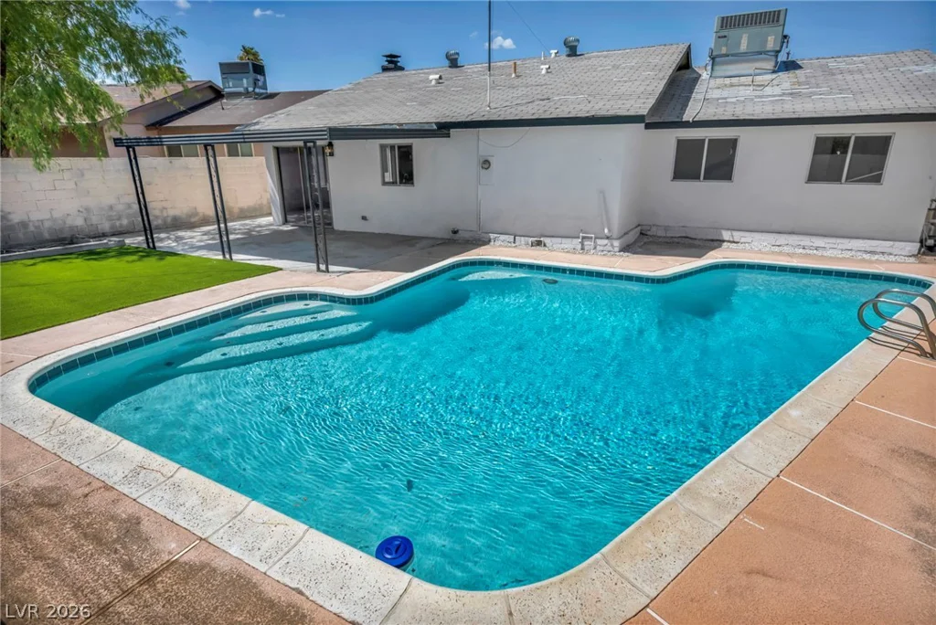 4805 Terra Linda, Las Vegas, NV 89120