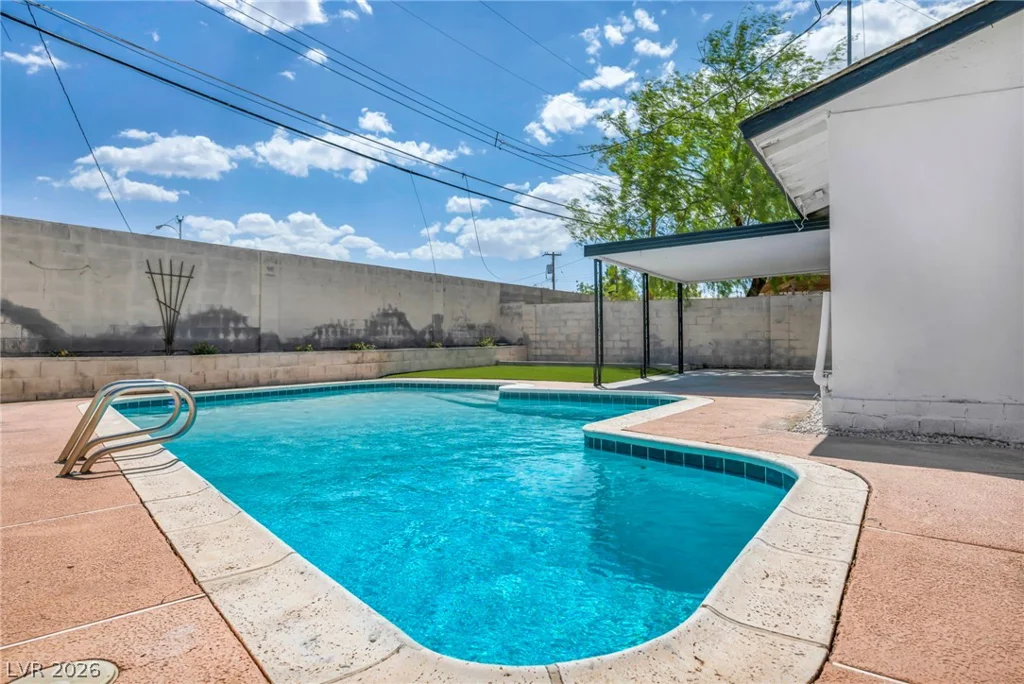 4805 Terra Linda, Las Vegas, NV 89120