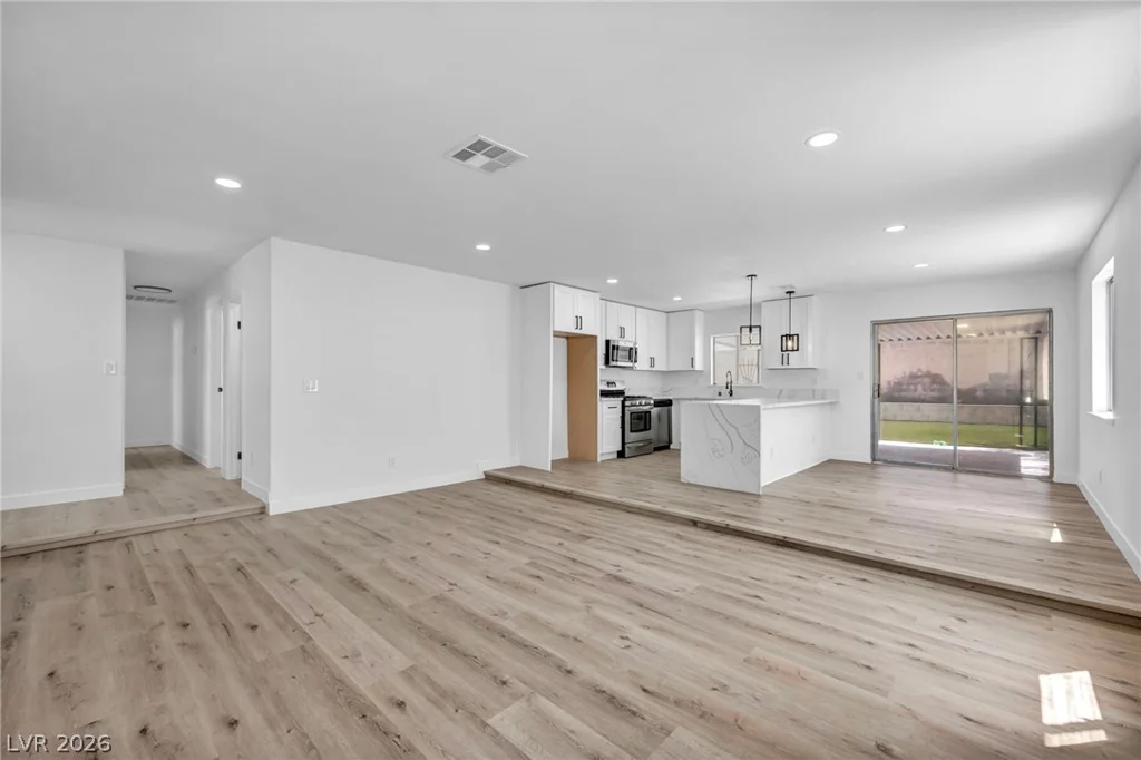 4805 Terra Linda, Las Vegas, NV 89120