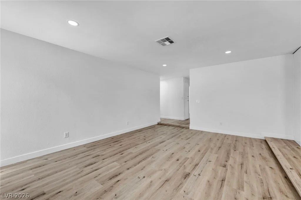 4805 Terra Linda, Las Vegas, NV 89120