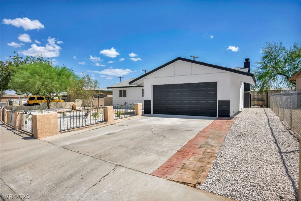4805 Terra Linda, Las Vegas, NV 89120