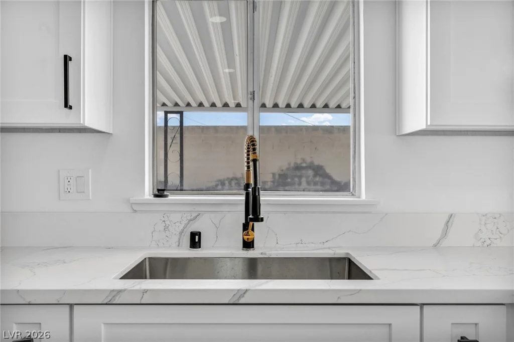 4805 Terra Linda, Las Vegas, NV 89120