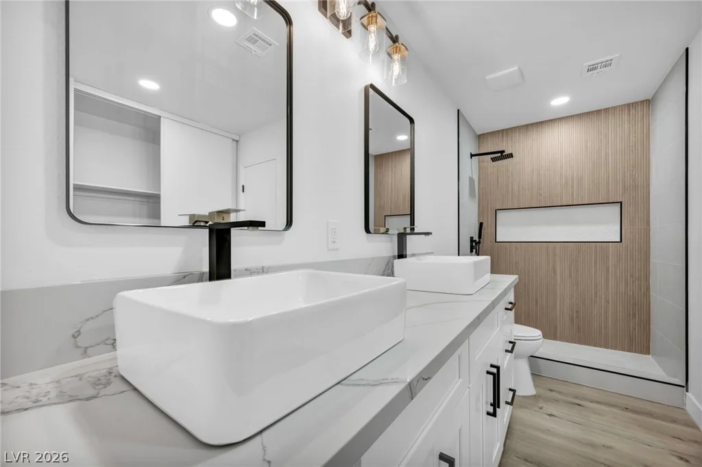4805 Terra Linda, Las Vegas, NV 89120