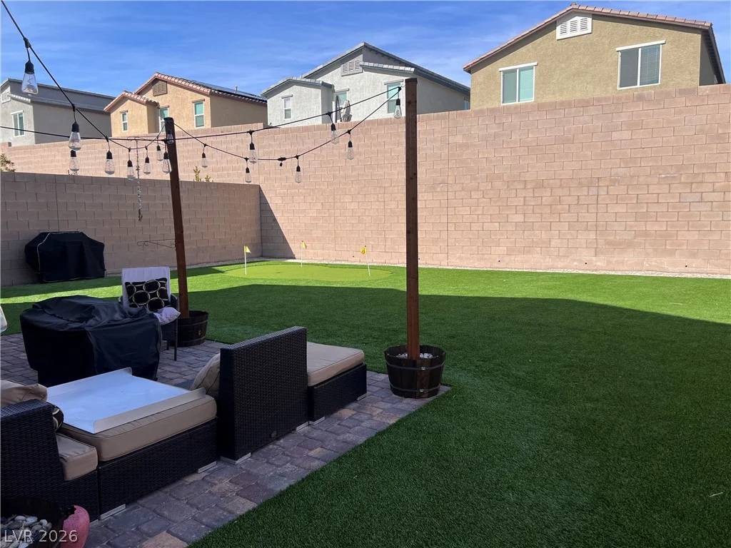 10748 Wild Poppy, Las Vegas, NV 89129