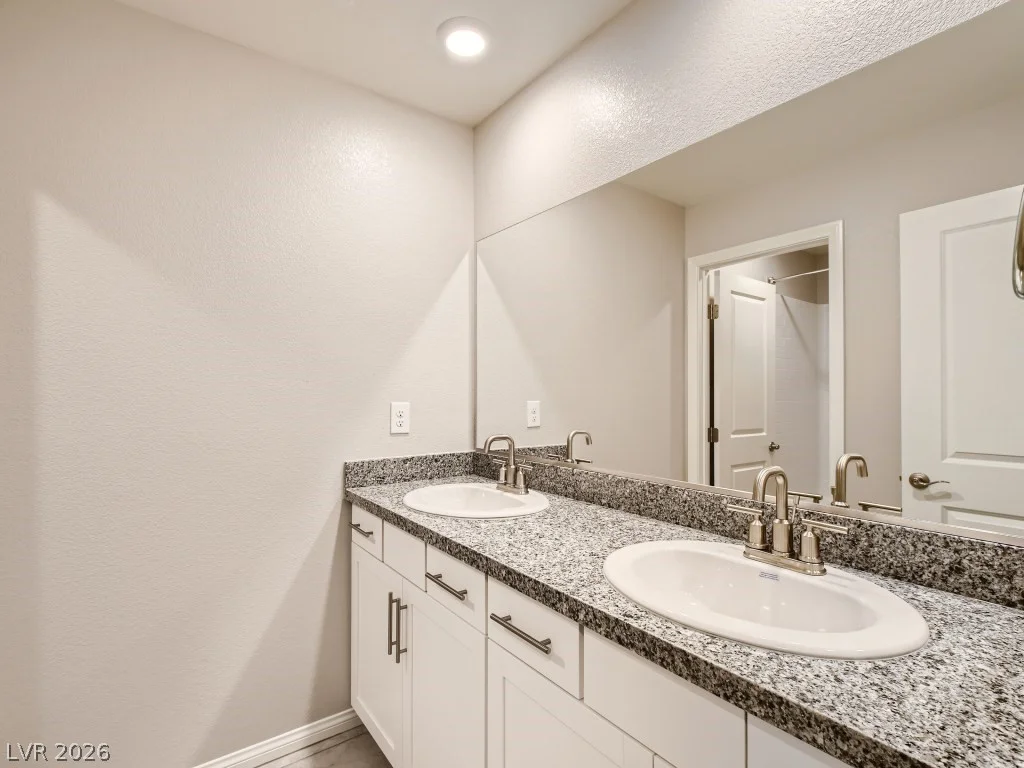 10748 Wild Poppy, Las Vegas, NV 89129