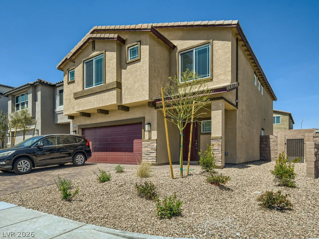 10748 Wild Poppy, Las Vegas, NV 89129