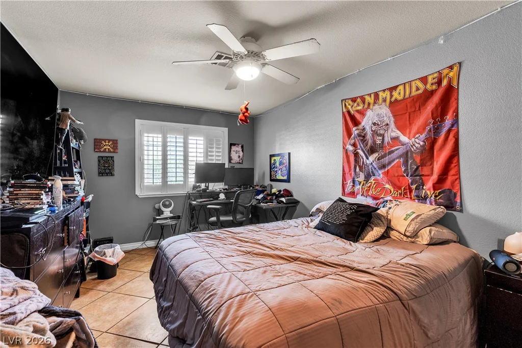 131 Beesley, Las Vegas, NV 89110
