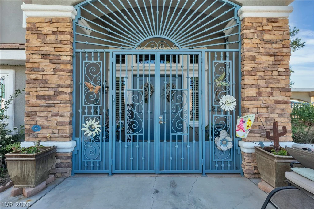 131 Beesley, Las Vegas, NV 89110