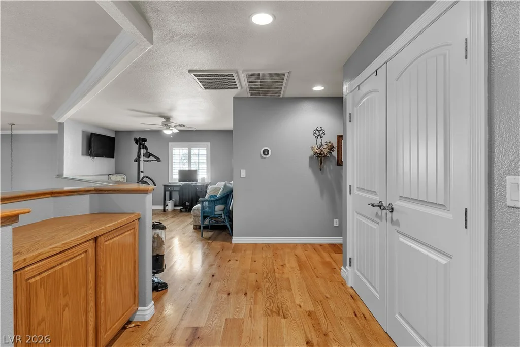 131 Beesley, Las Vegas, NV 89110