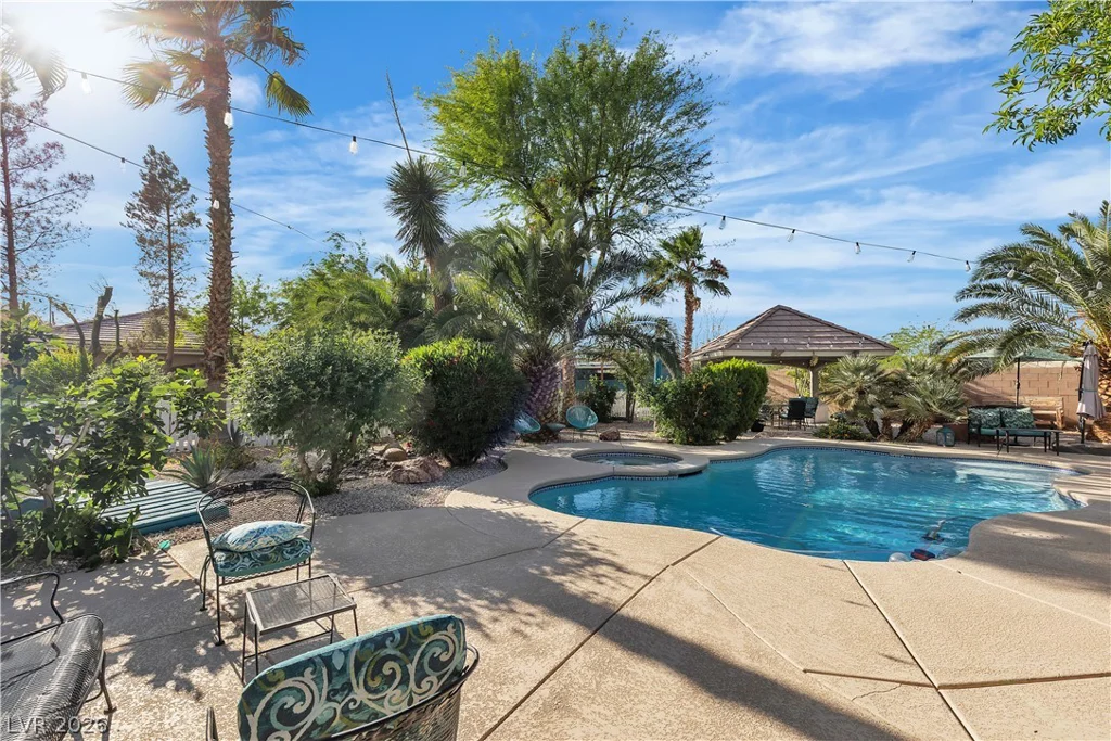 131 Beesley, Las Vegas, NV 89110