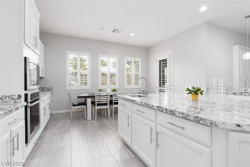 10320 Mystic Ledge, Las Vegas, NV 89149