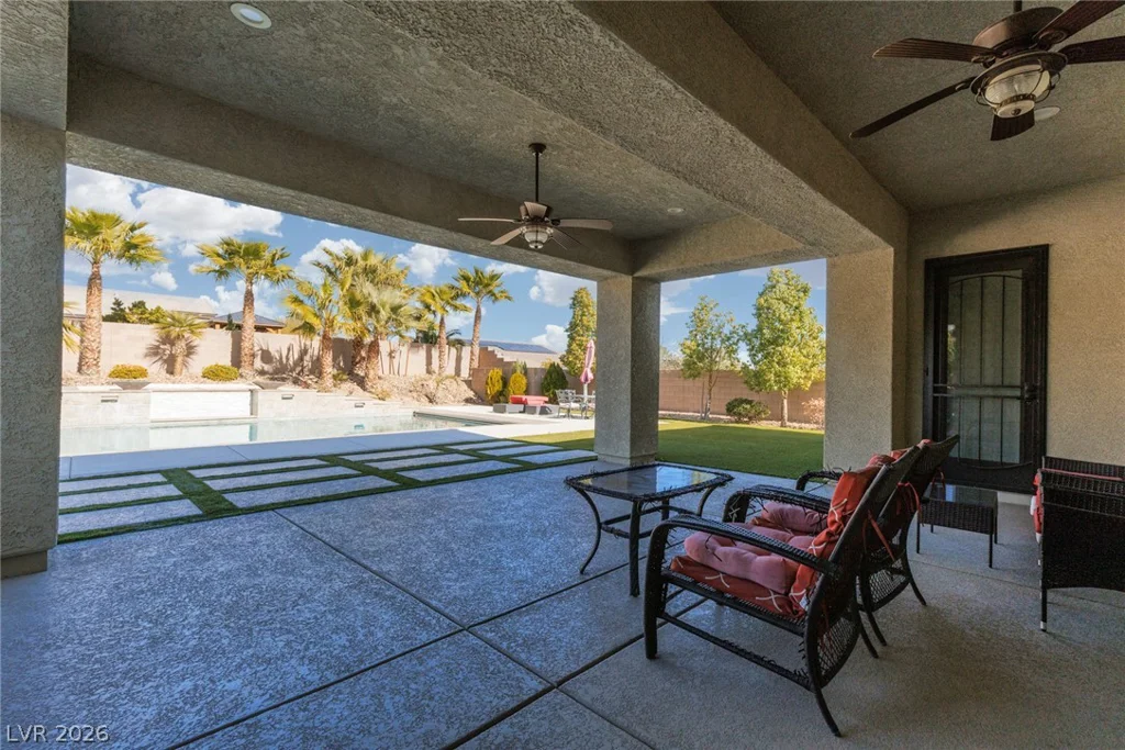 10320 Mystic Ledge, Las Vegas, NV 89149