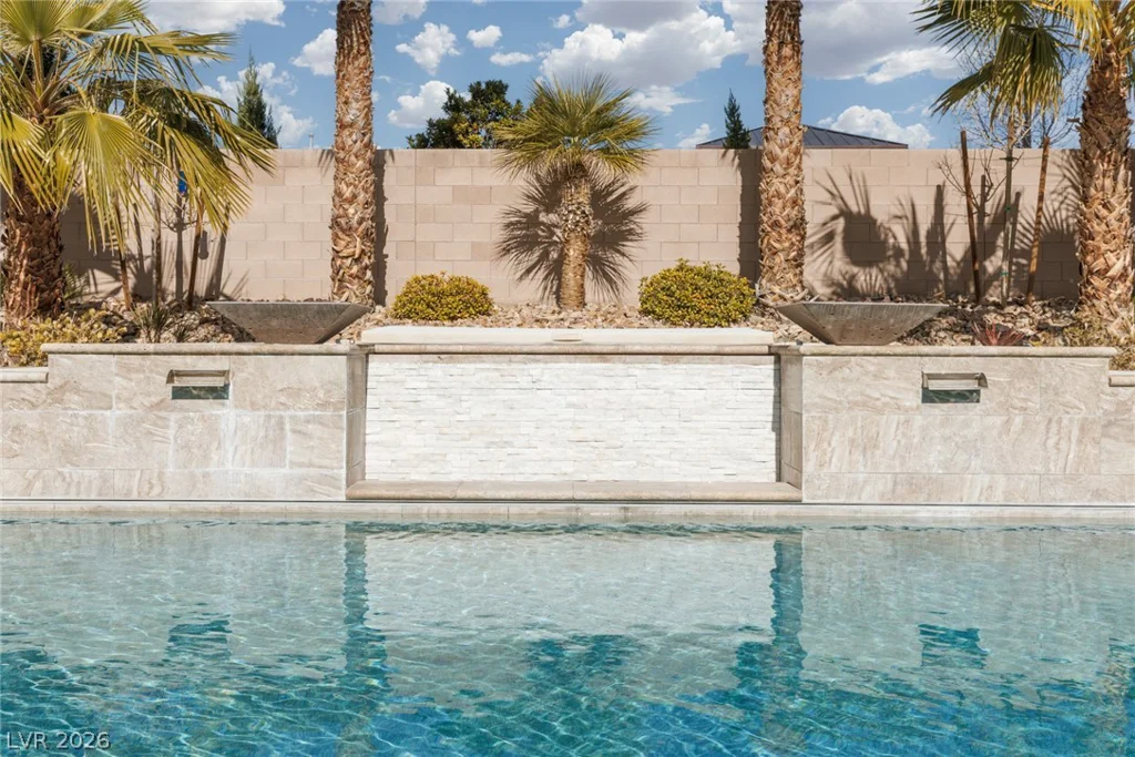 10320 Mystic Ledge, Las Vegas, NV 89149