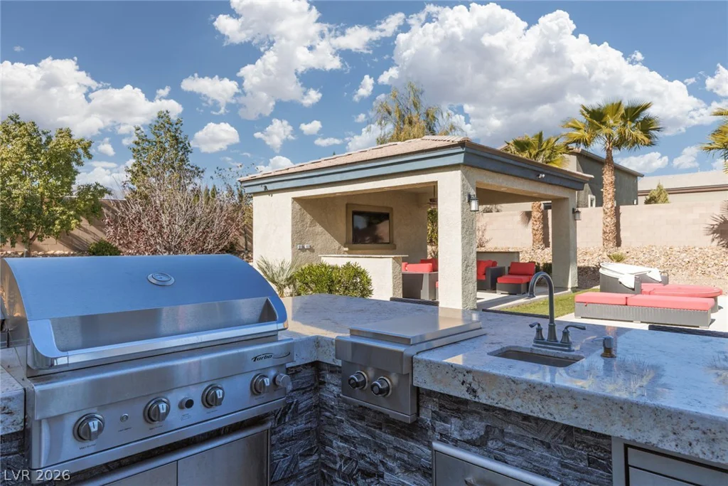 10320 Mystic Ledge, Las Vegas, NV 89149
