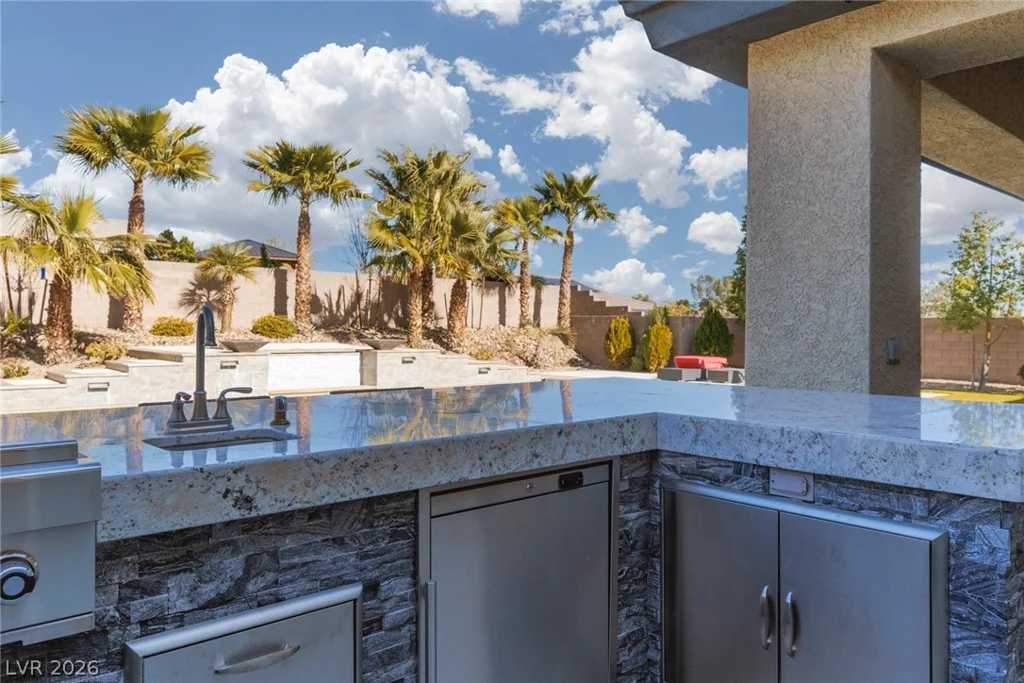 10320 Mystic Ledge, Las Vegas, NV 89149