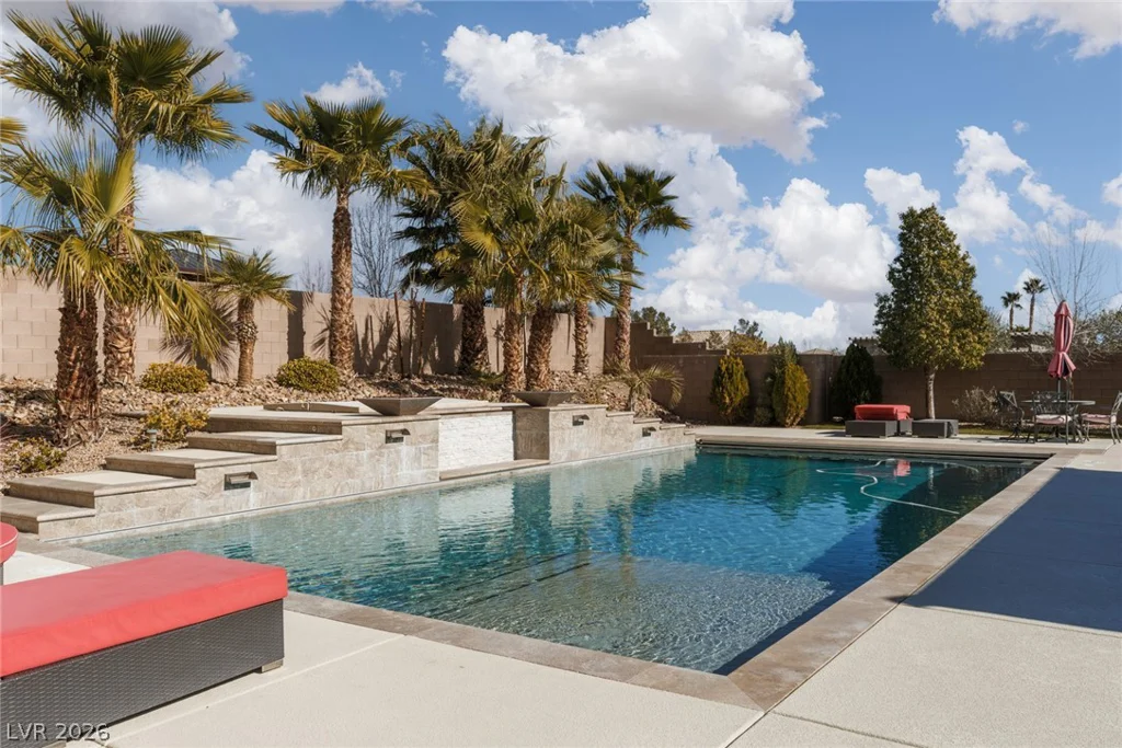 10320 Mystic Ledge, Las Vegas, NV 89149