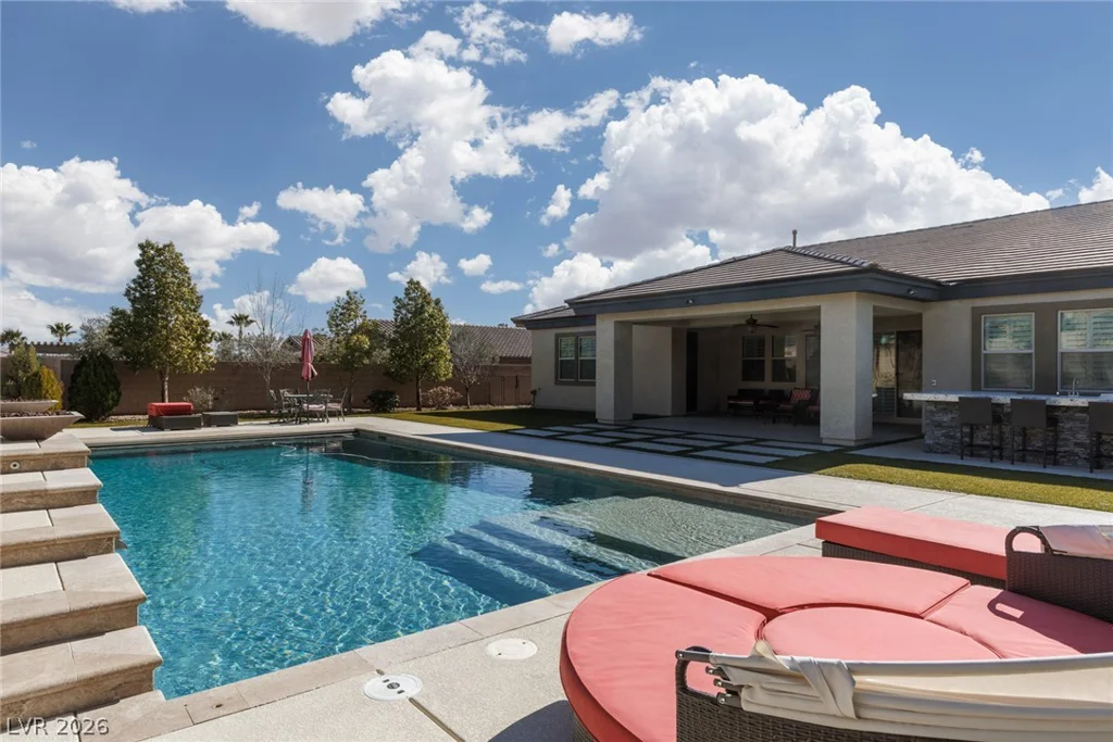 10320 Mystic Ledge, Las Vegas, NV 89149
