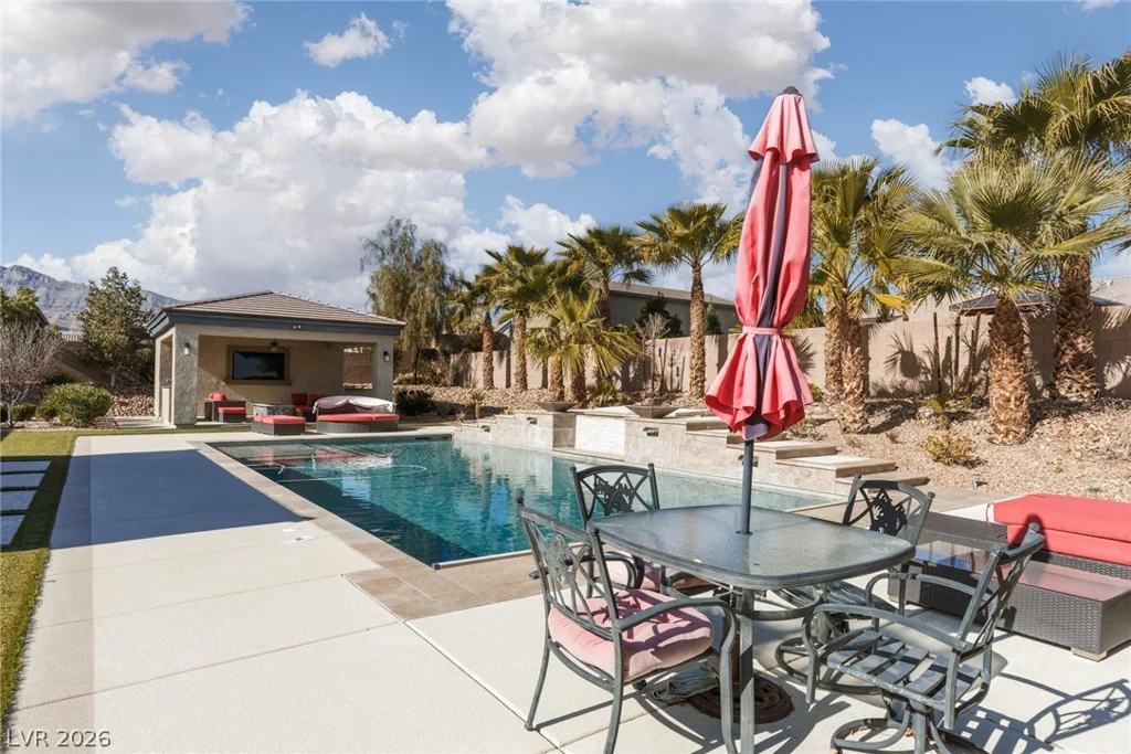10320 Mystic Ledge, Las Vegas, NV 89149