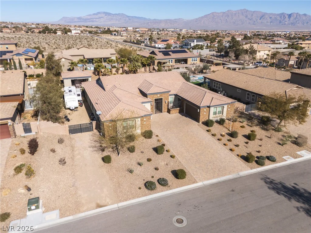 10320 Mystic Ledge, Las Vegas, NV 89149
