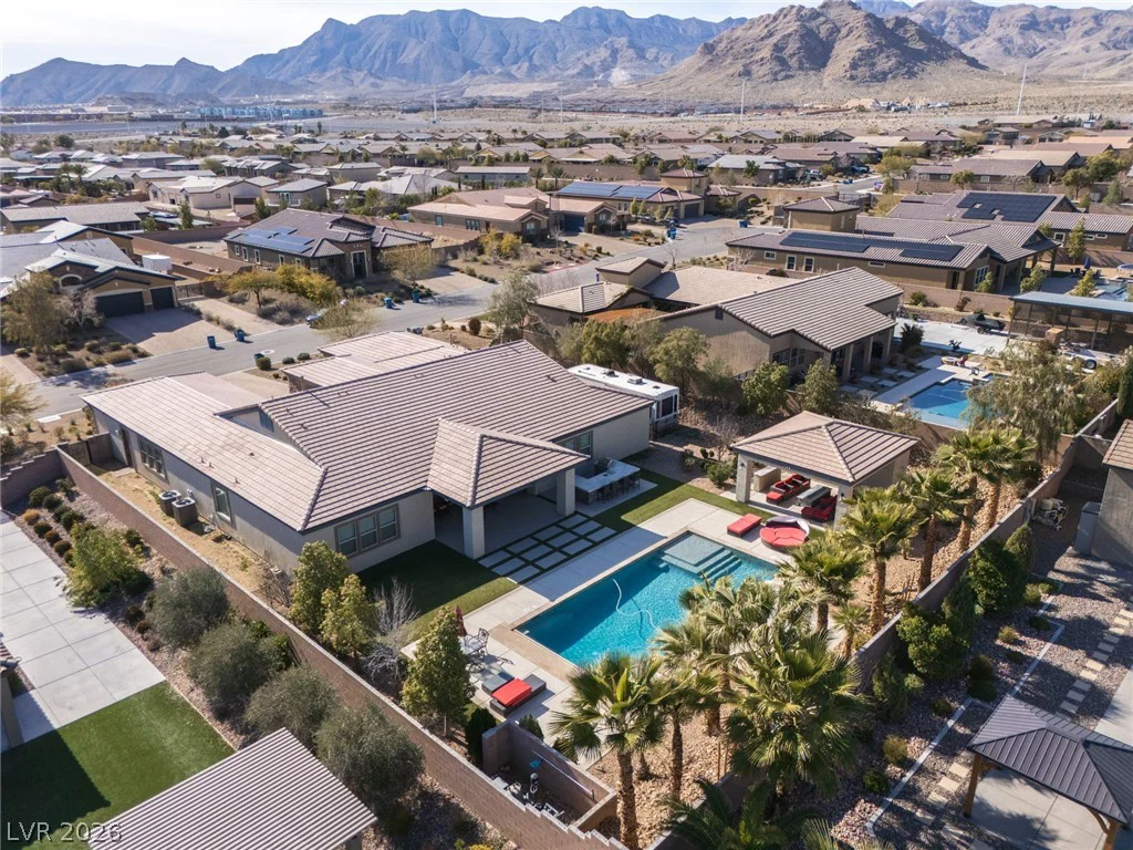 10320 Mystic Ledge, Las Vegas, NV 89149
