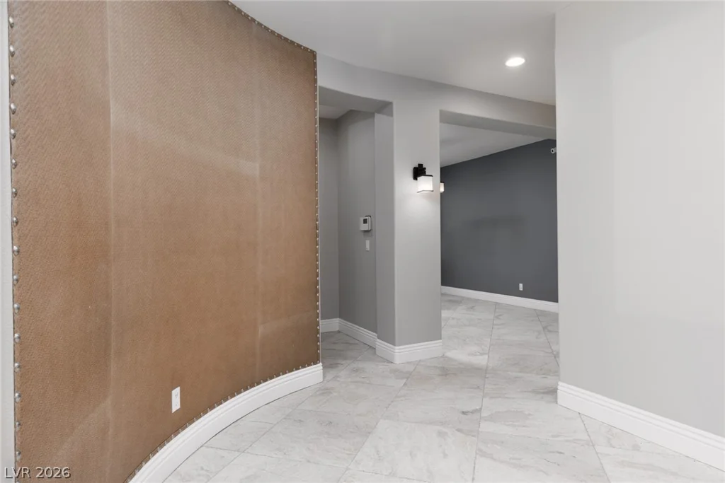 2451 Hollow Rock, Las Vegas, NV 89135