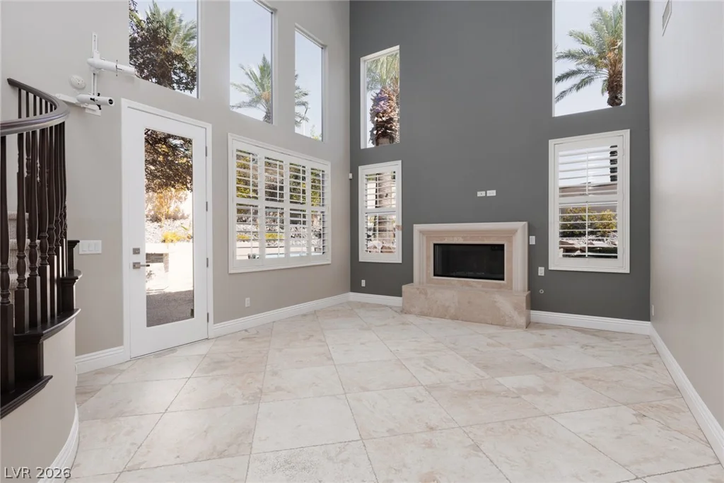 2451 Hollow Rock, Las Vegas, NV 89135