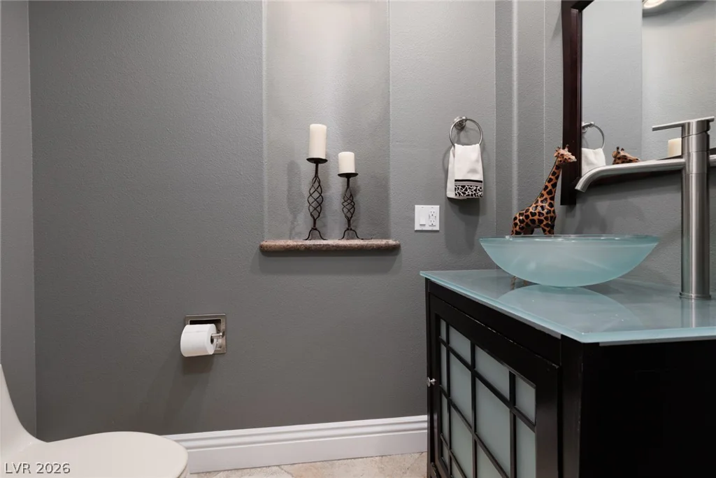 2451 Hollow Rock, Las Vegas, NV 89135