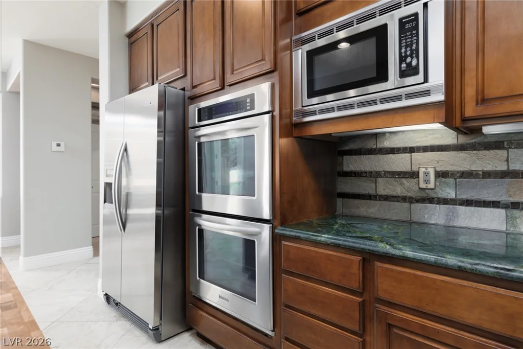 2451 Hollow Rock, Las Vegas, NV 89135