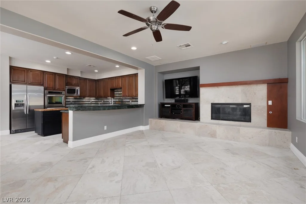 2451 Hollow Rock, Las Vegas, NV 89135