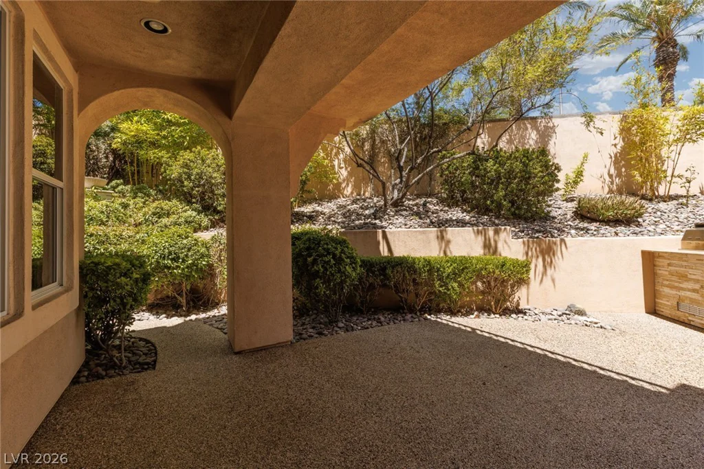 2451 Hollow Rock, Las Vegas, NV 89135