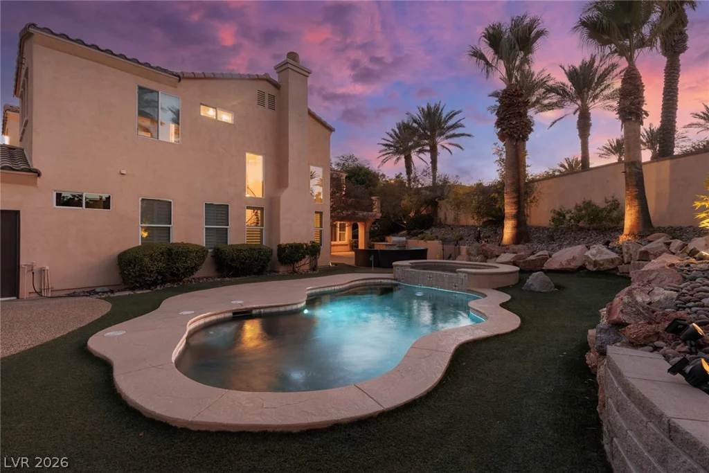 2451 Hollow Rock, Las Vegas, NV 89135