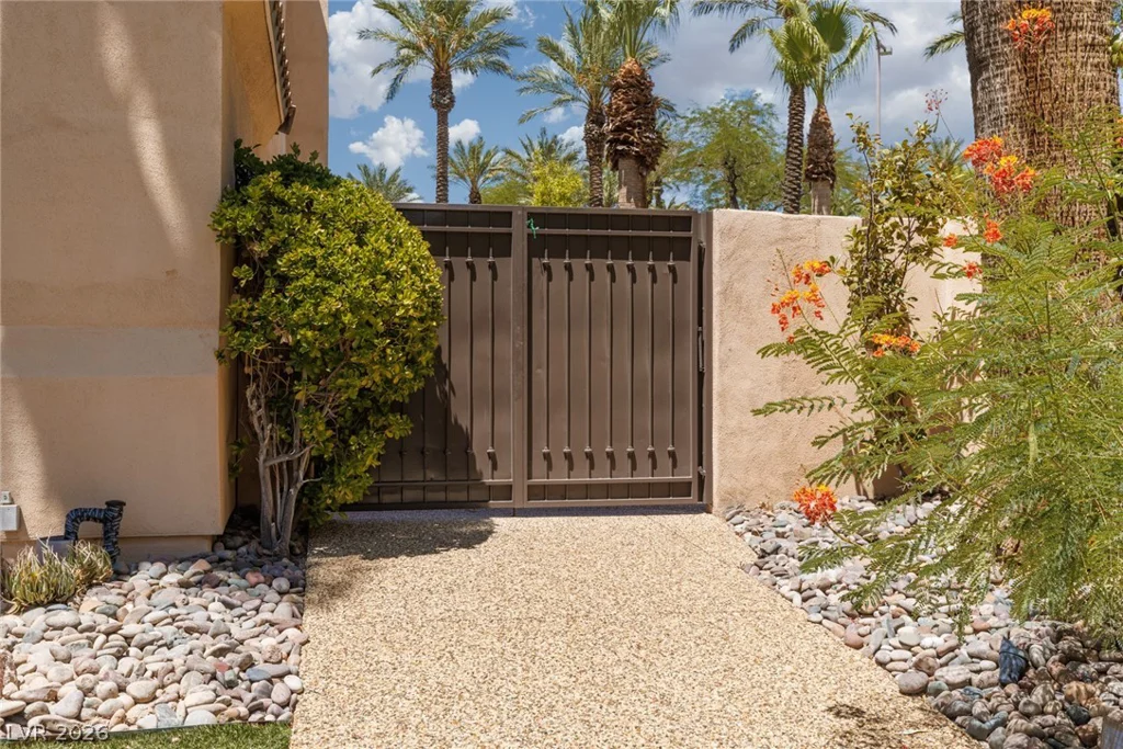 2451 Hollow Rock, Las Vegas, NV 89135