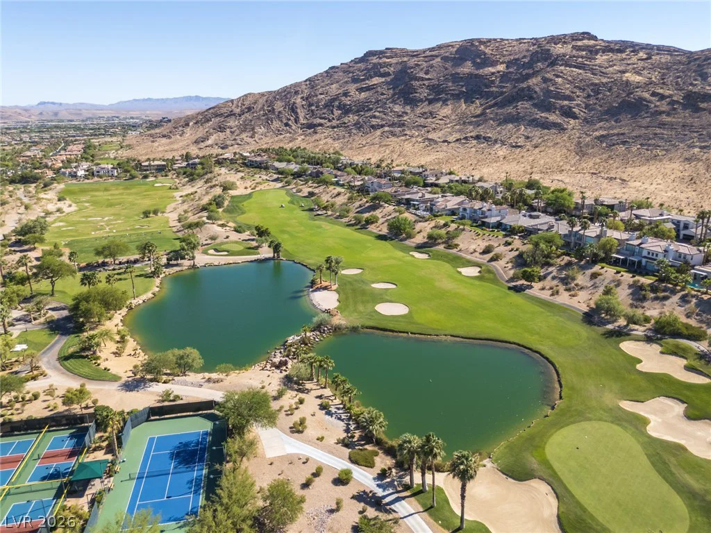 2451 Hollow Rock, Las Vegas, NV 89135