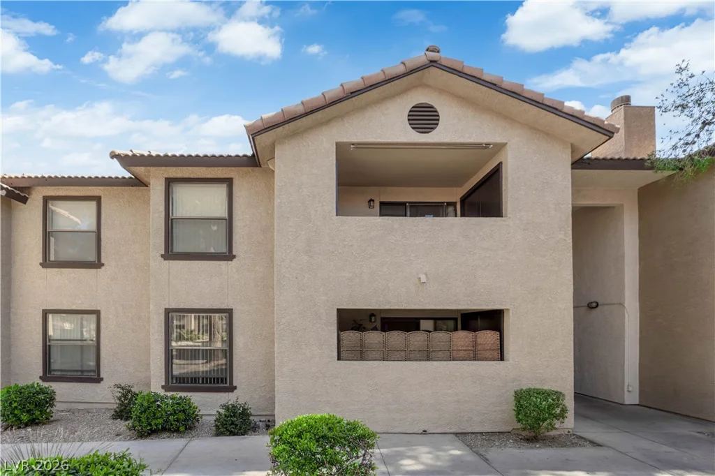2451 Rainbow Blvd, Las Vegas, NV 89108