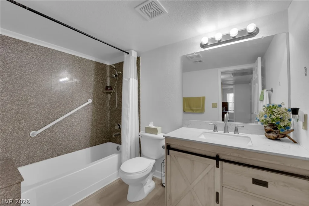 2451 Rainbow Blvd, Las Vegas, NV 89108