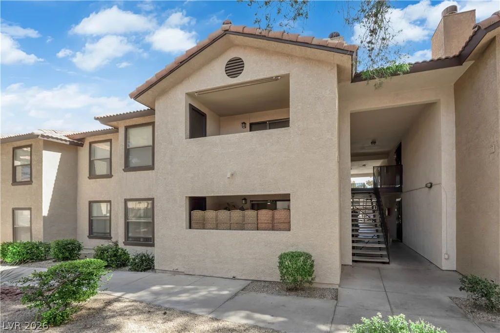 2451 Rainbow Blvd, Las Vegas, NV 89108