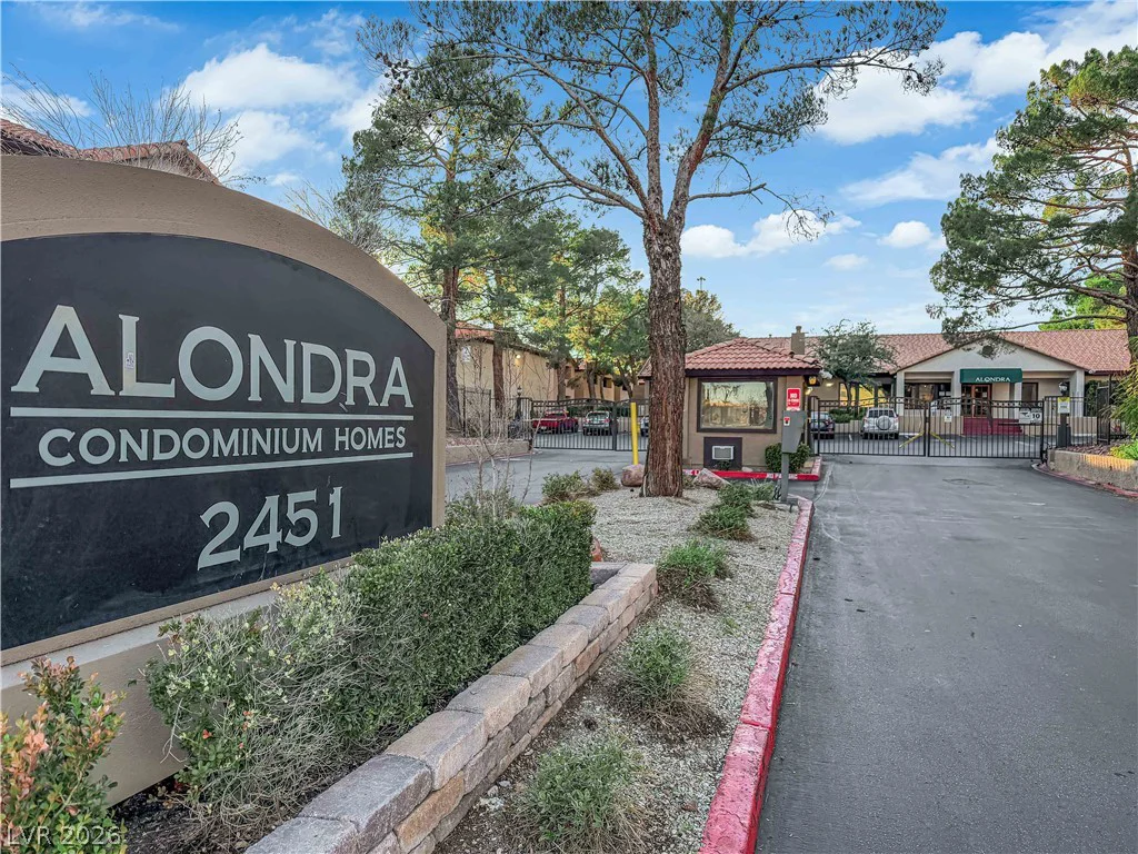 2451 Rainbow Blvd, Las Vegas, NV 89108