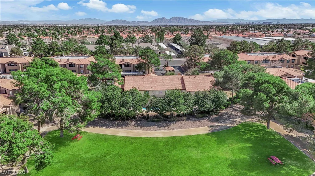 2451 Rainbow Blvd, Las Vegas, NV 89108