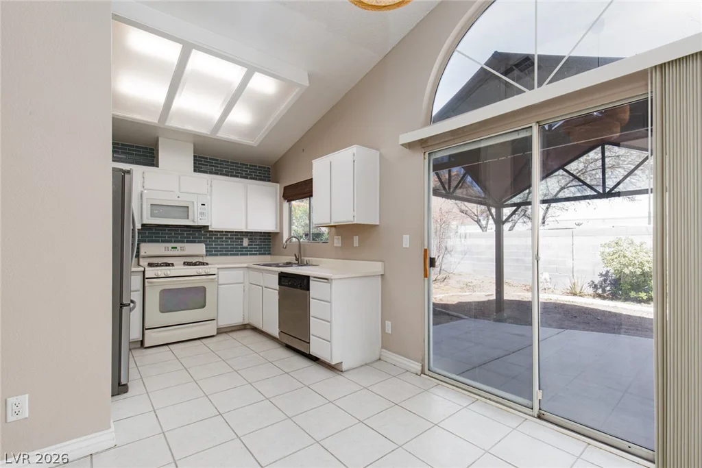 6344 Moonmist, Las Vegas, NV 89108