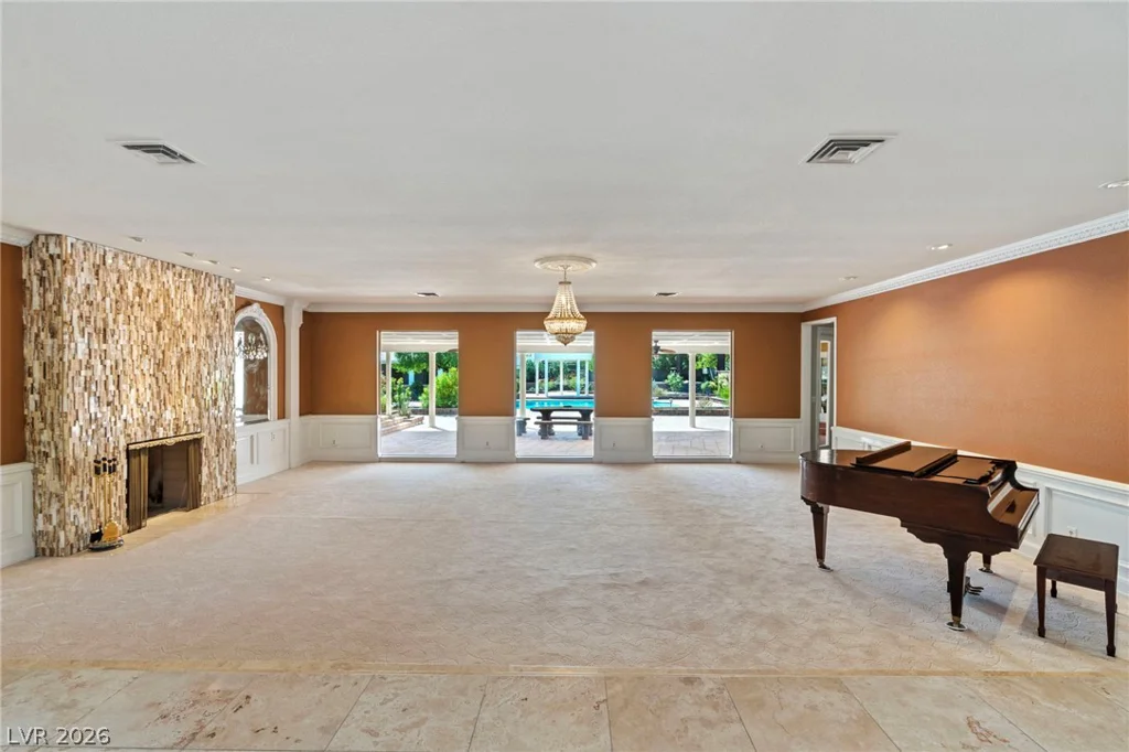 3585 Tobias, Las Vegas, NV 89120