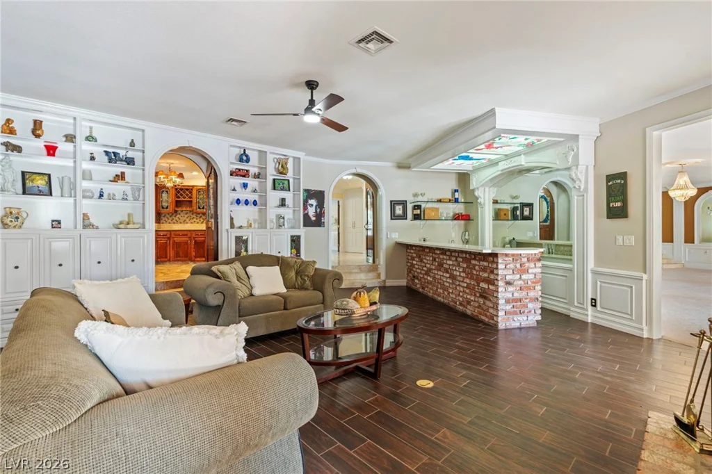 3585 Tobias, Las Vegas, NV 89120