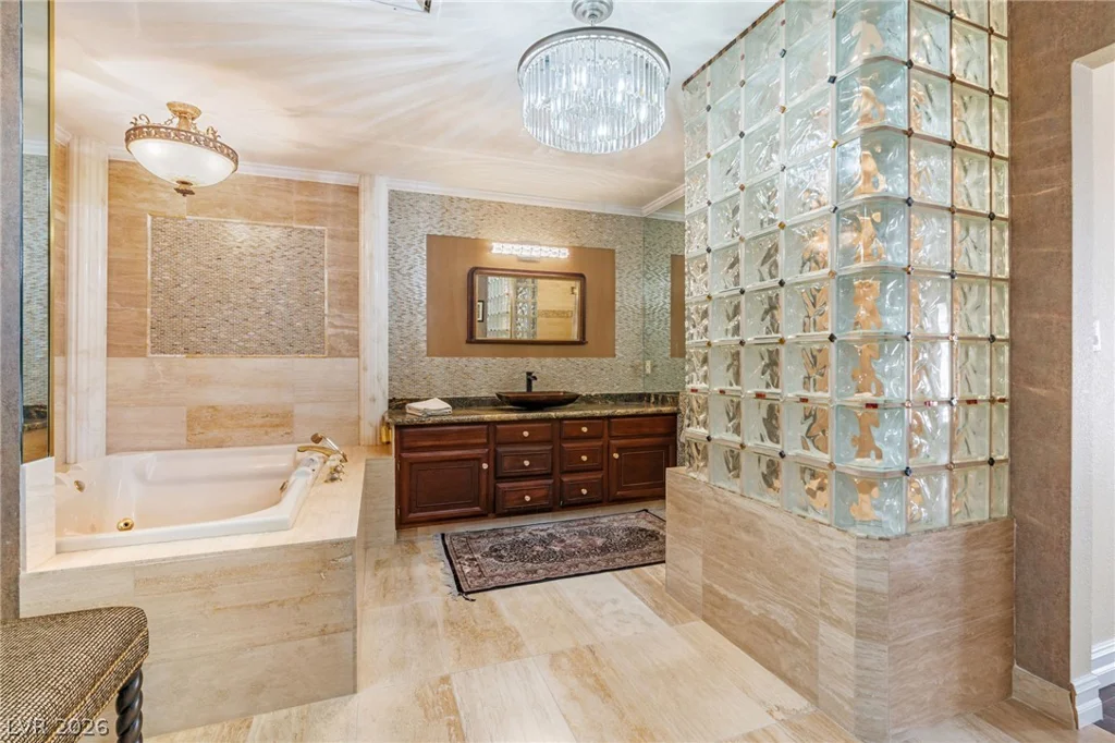 3585 Tobias, Las Vegas, NV 89120