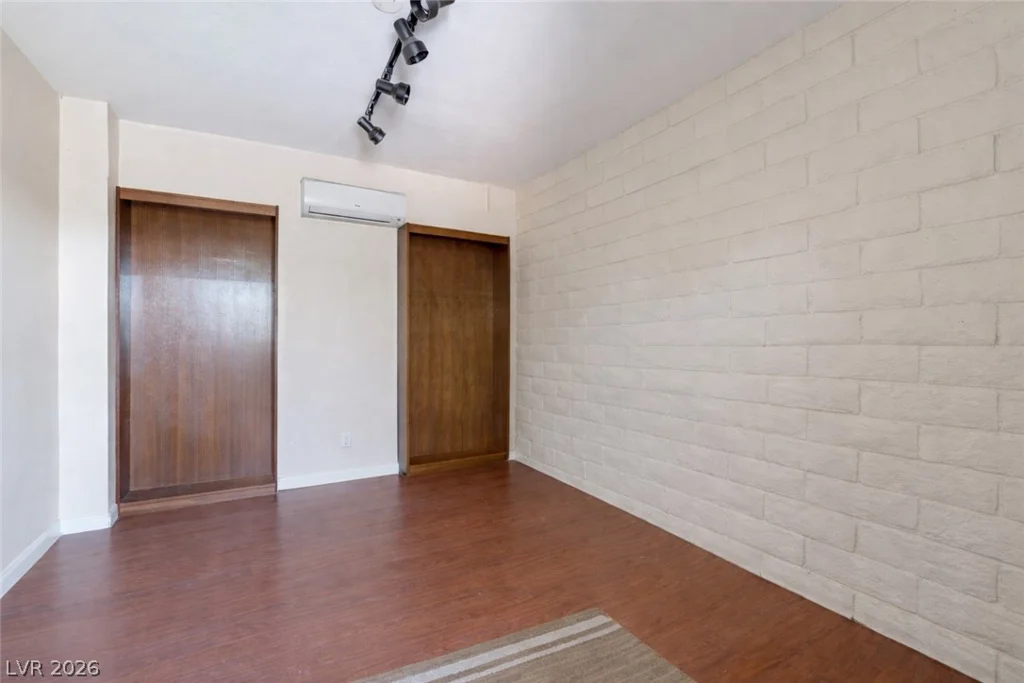 3585 Tobias, Las Vegas, NV 89120